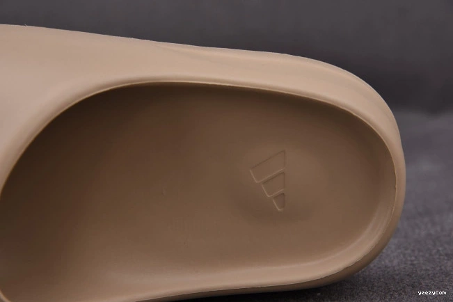 Pure Slide Adidas GZ5554 Yeezy 1011